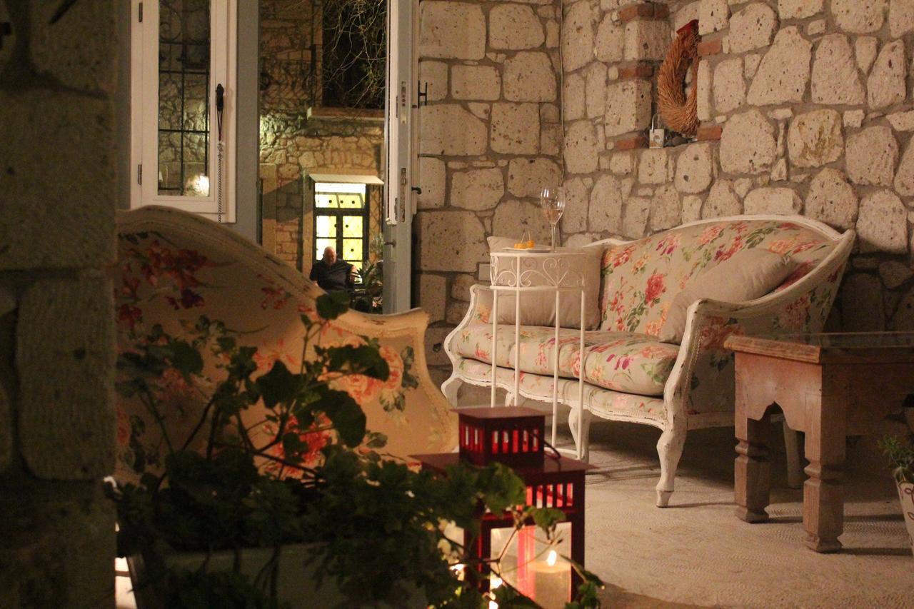 アラカティ Salyangoz Bed & Breakfast エクステリア 写真